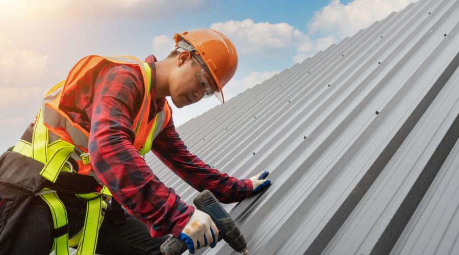 Professional metal roof installation in Wellington, TX